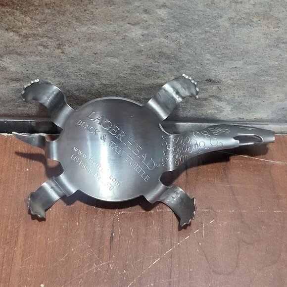 Lager Head Black & Tan Turtle Snapper Metal Bottle Opener Silver Tone - Picture 3 of 10